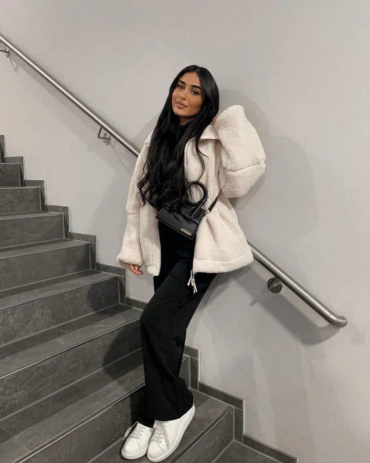 Savanah | Classic Chic Jacket