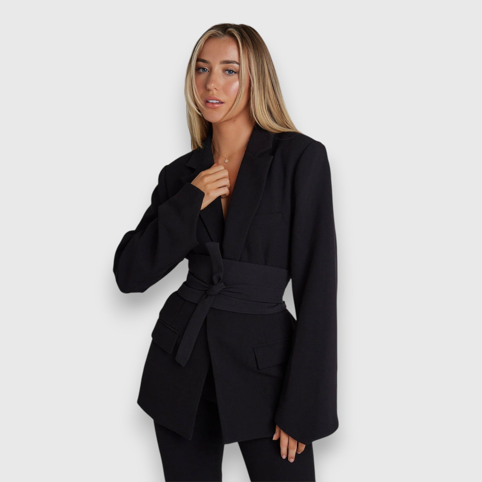 Ludovica | Classic Elegant Blazer