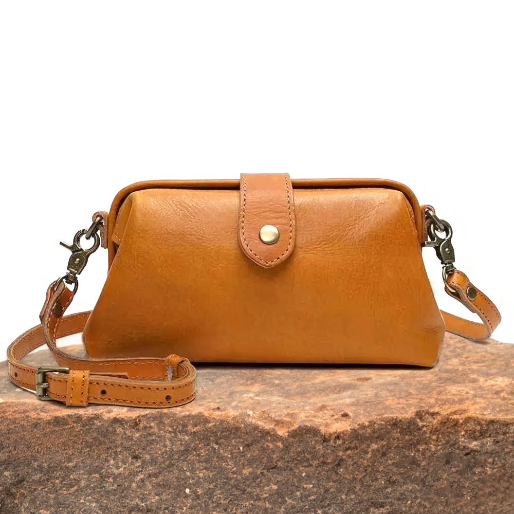 Carmina | Elegant  Handbag