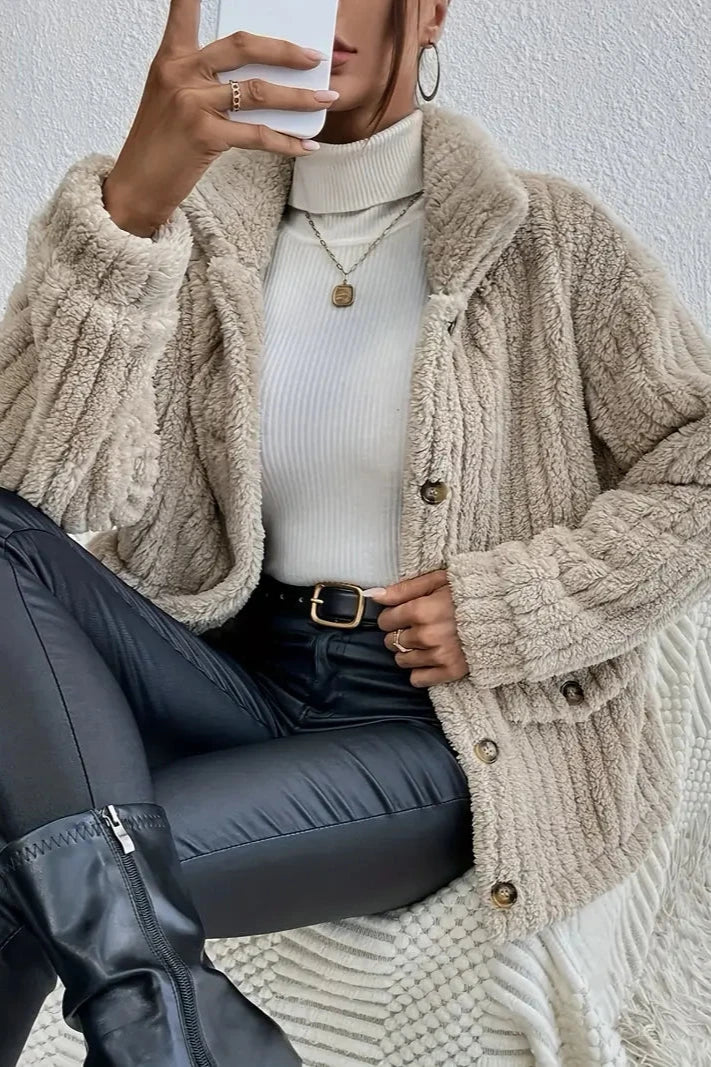 Caitlín  | Elegant Cardigan