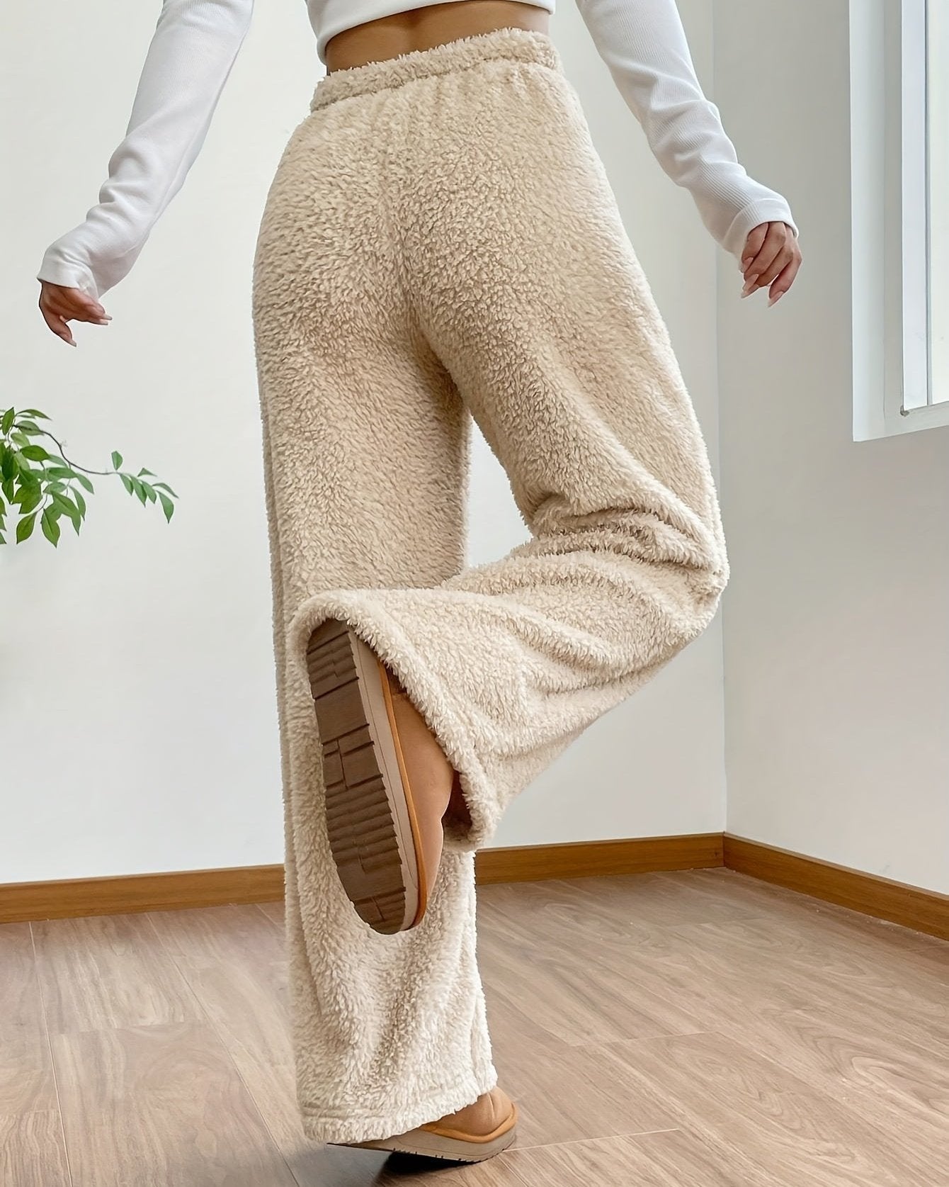 MIRA / LUXURIOUS PLUSH PANTS