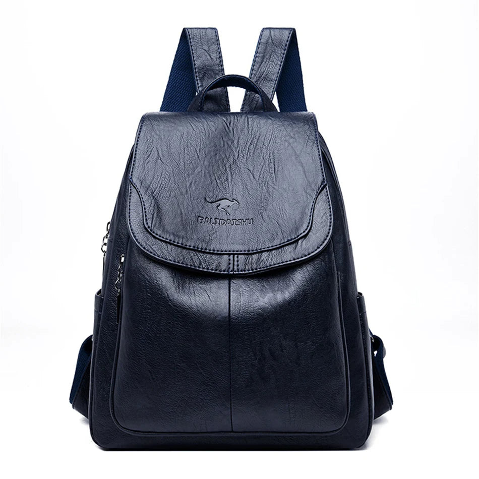 Edith | Elegant and lightweight backpack in a delicate white tone