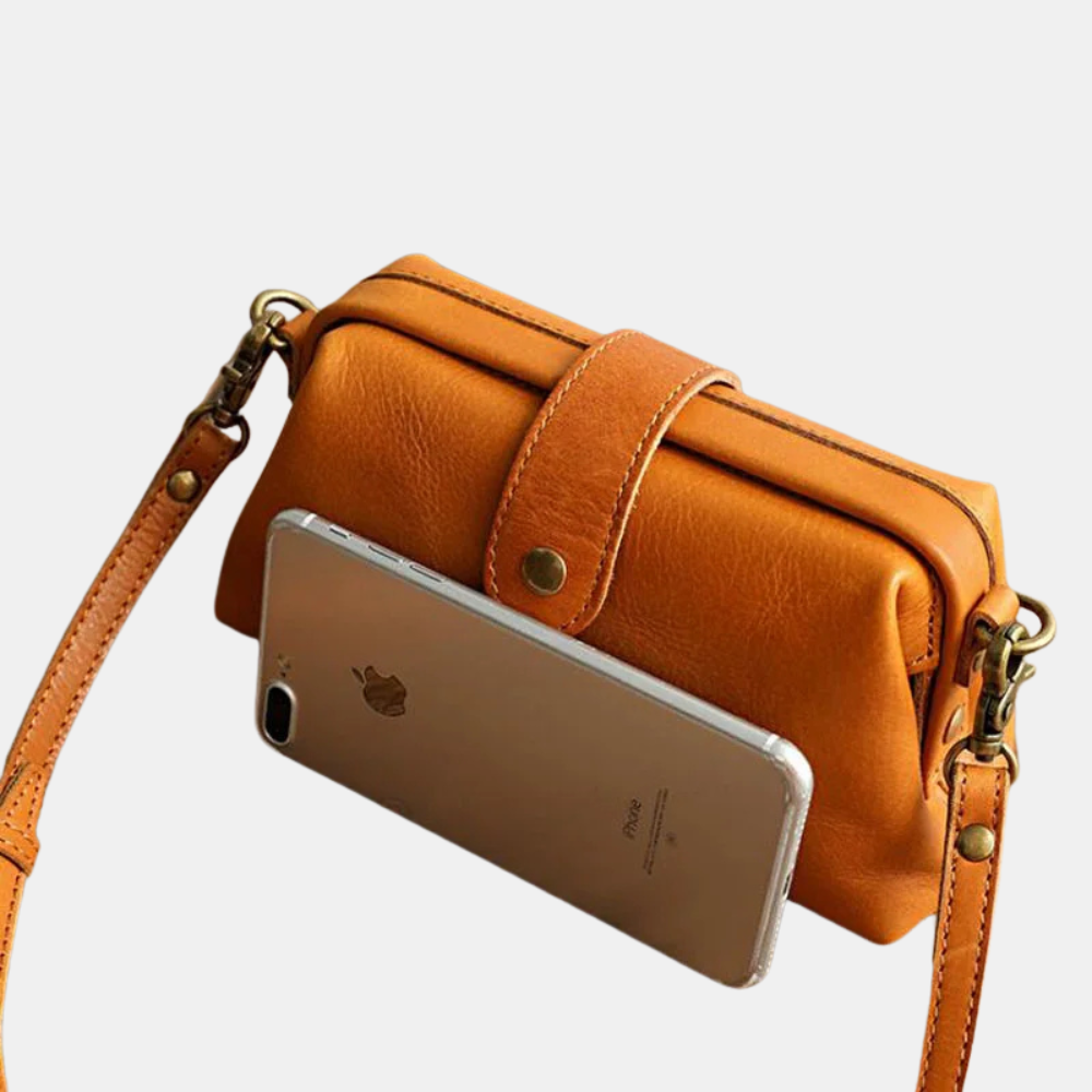 Guendolen | Chic Crossbody Bag