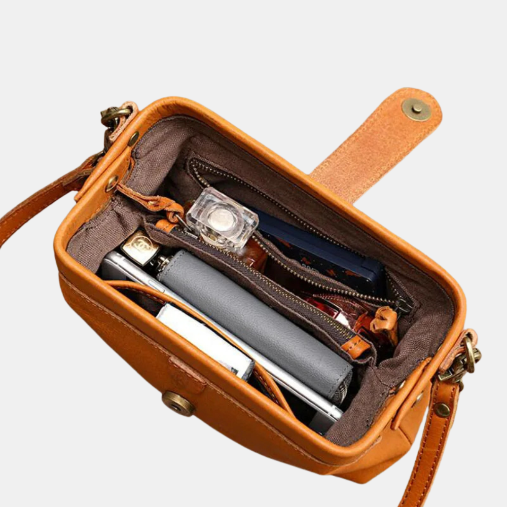 Guendolen | Chic Crossbody Bag