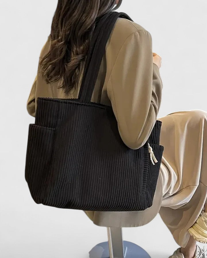 Sellena | Sophisticated Tote Bag