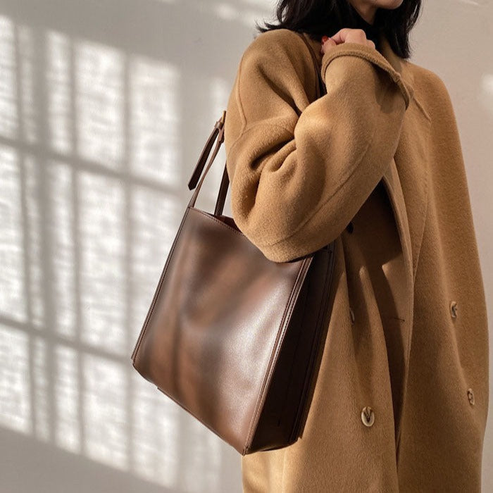 Helisent | Timeless Tote Bag