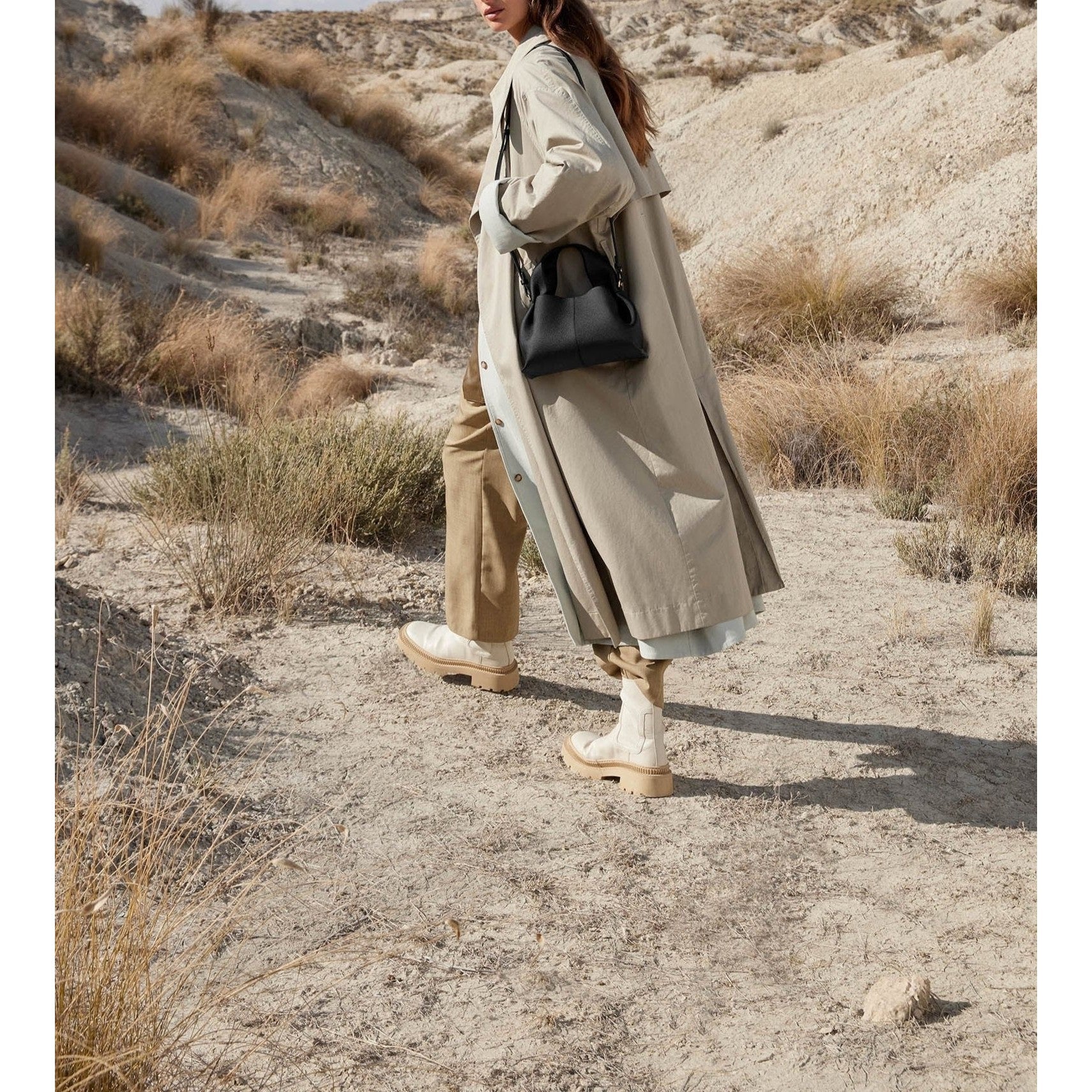 Primrose | Soft Leather Bag with Unique Silhouette