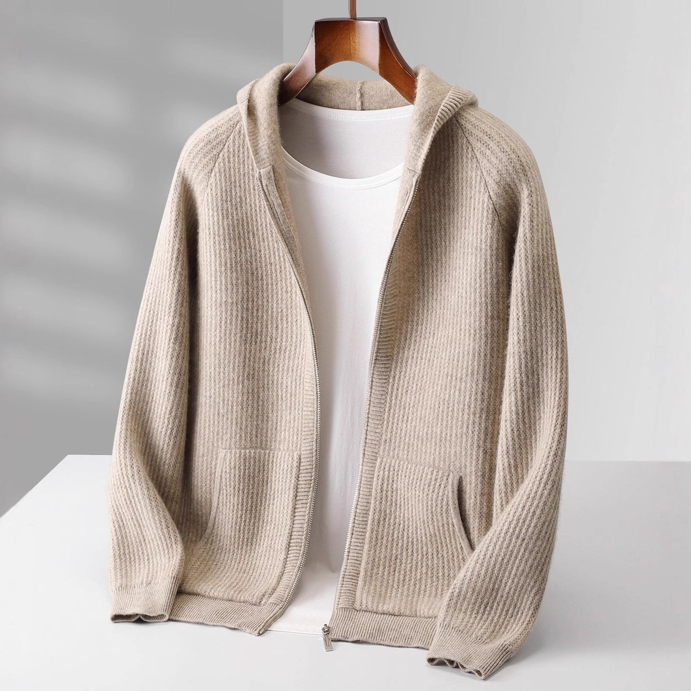 Ozanne | Elegant Hoodie