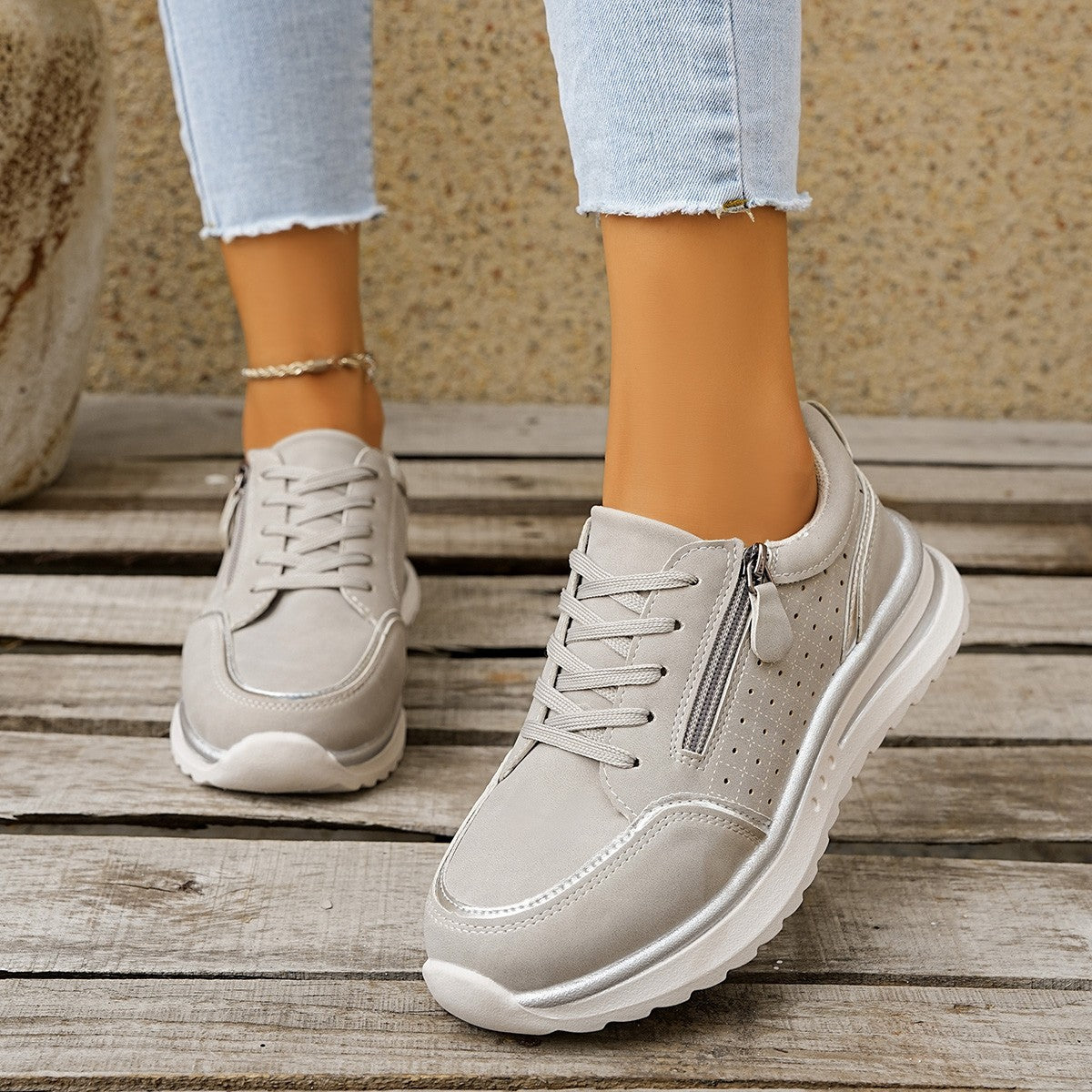 Ursuline | Chic Sneakers