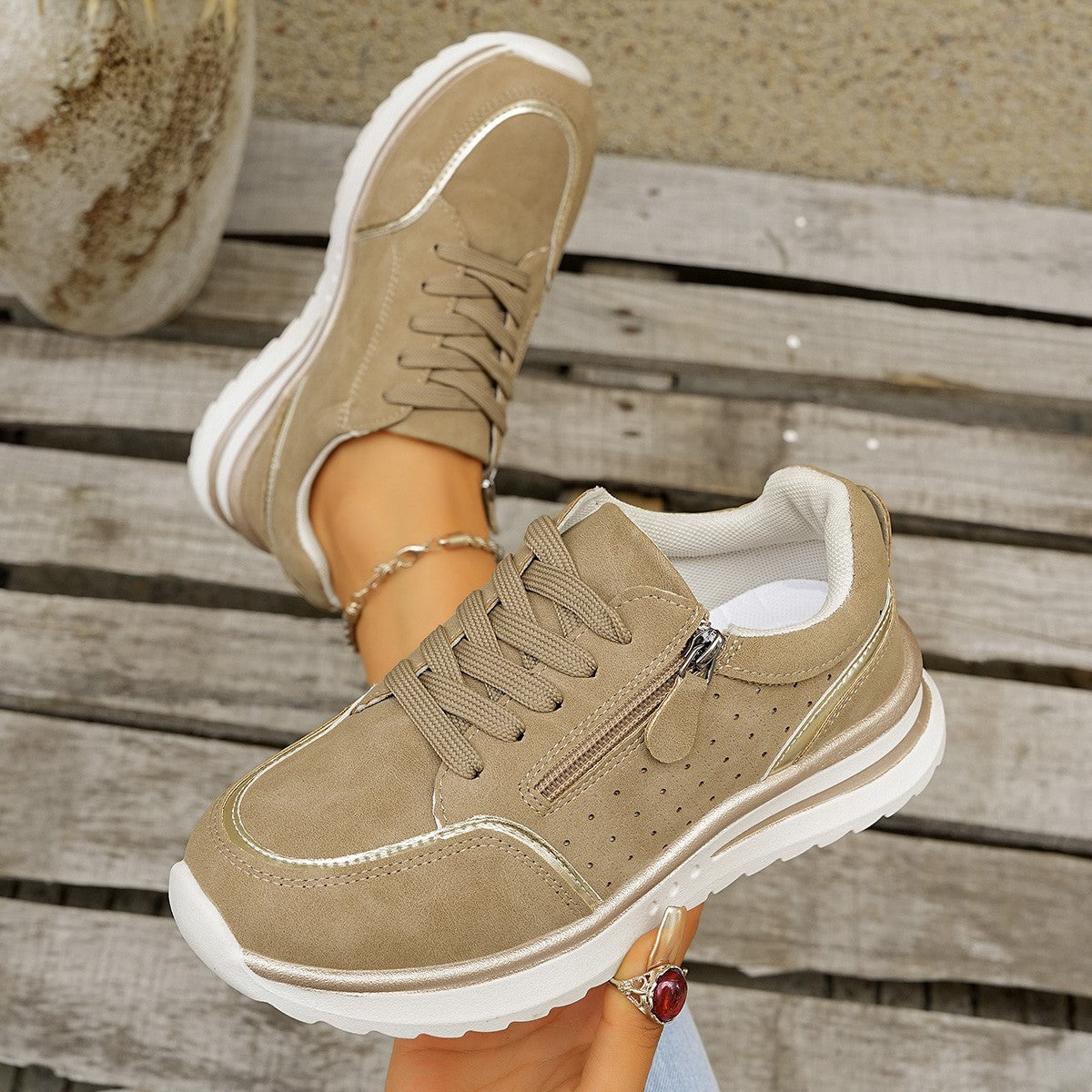 Ursuline | Chic Sneakers