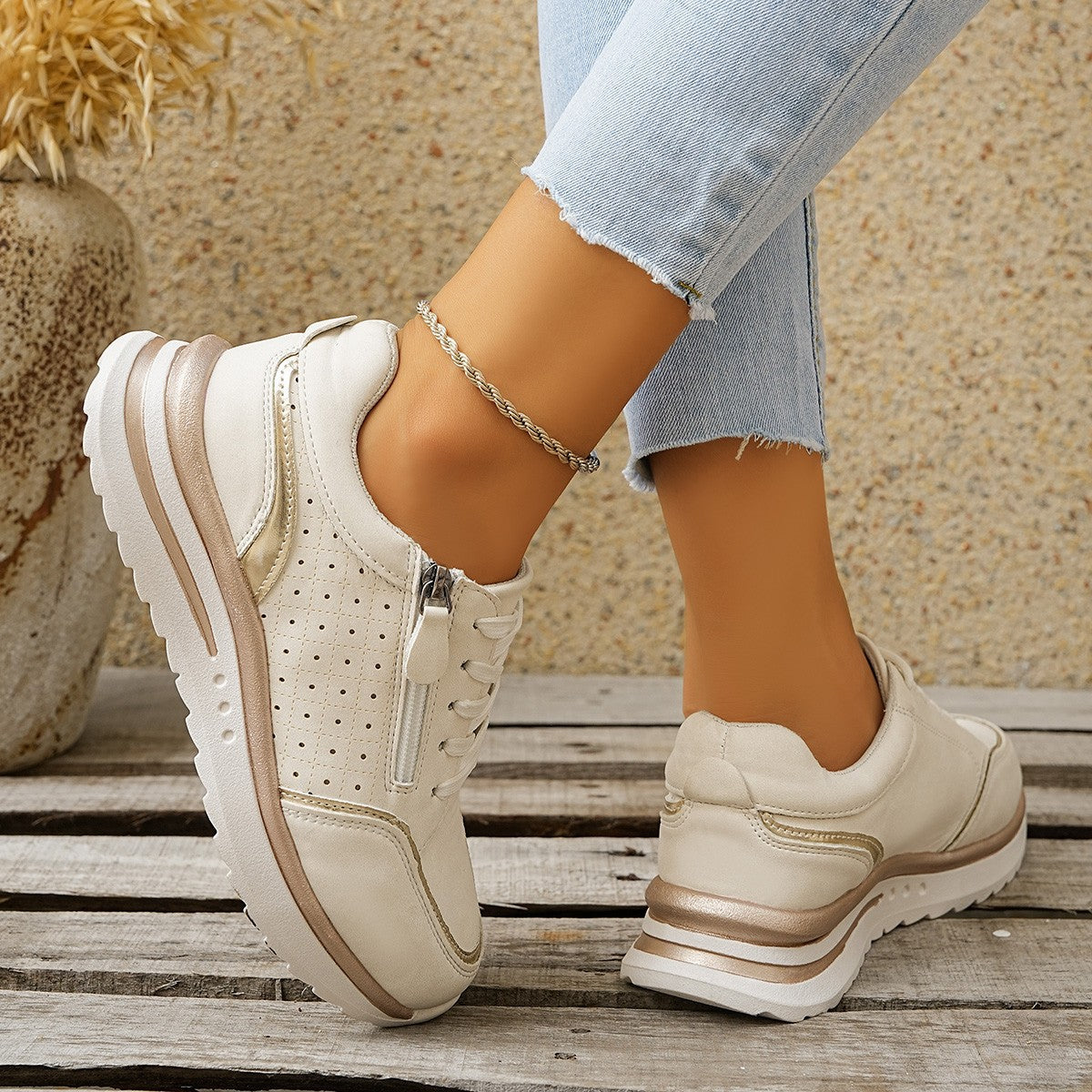 Ursuline | Chic Sneakers
