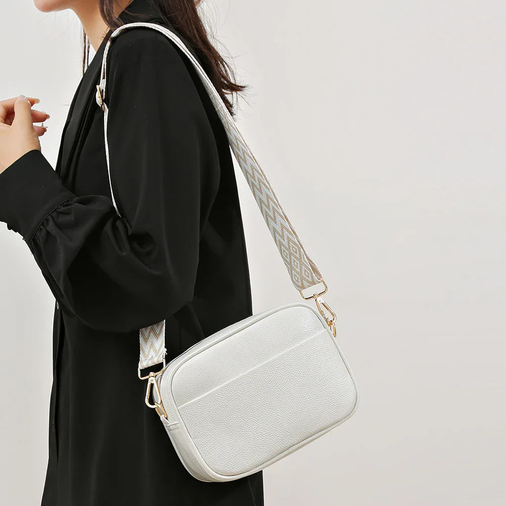 Amice | Classic Shoulder Bag