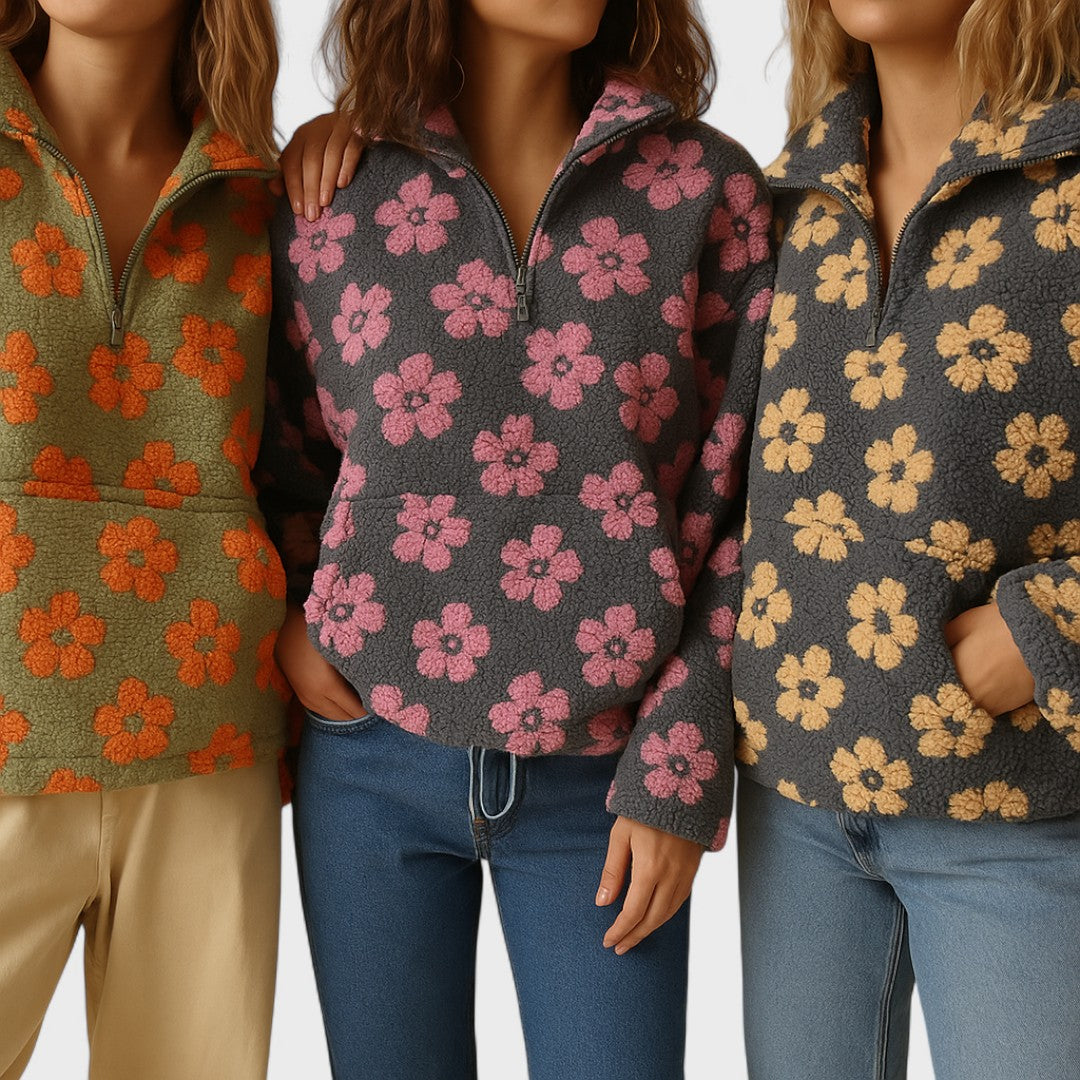 Vevina | Cosy Floral Top