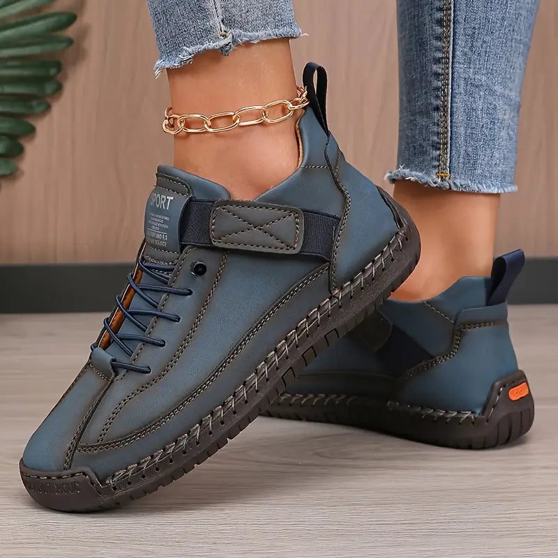 Cornelia | Classic Comfortable Trainers
