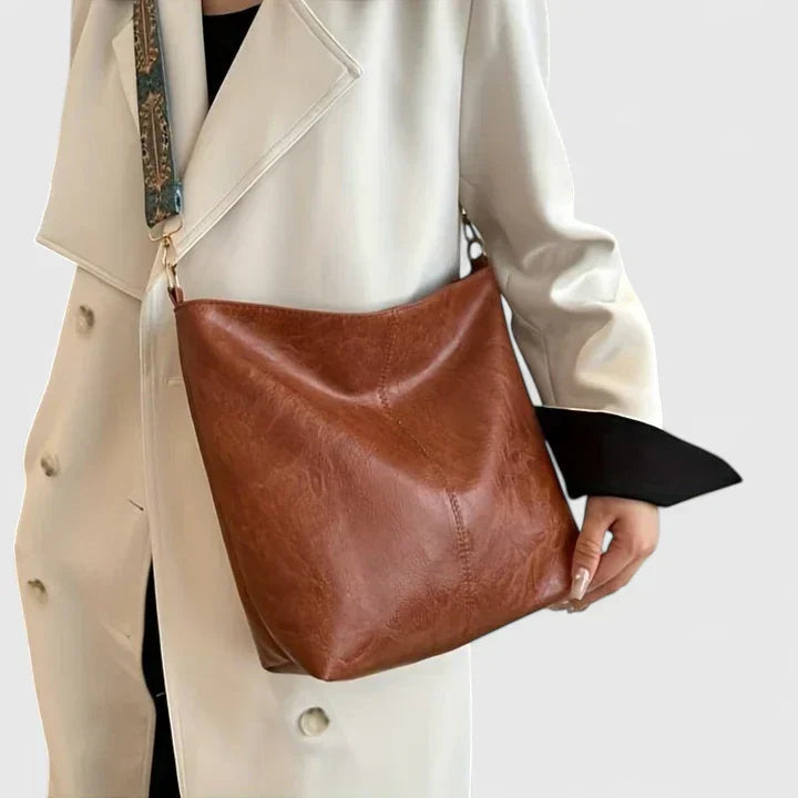 Meredeth | Sophisticated Handbag