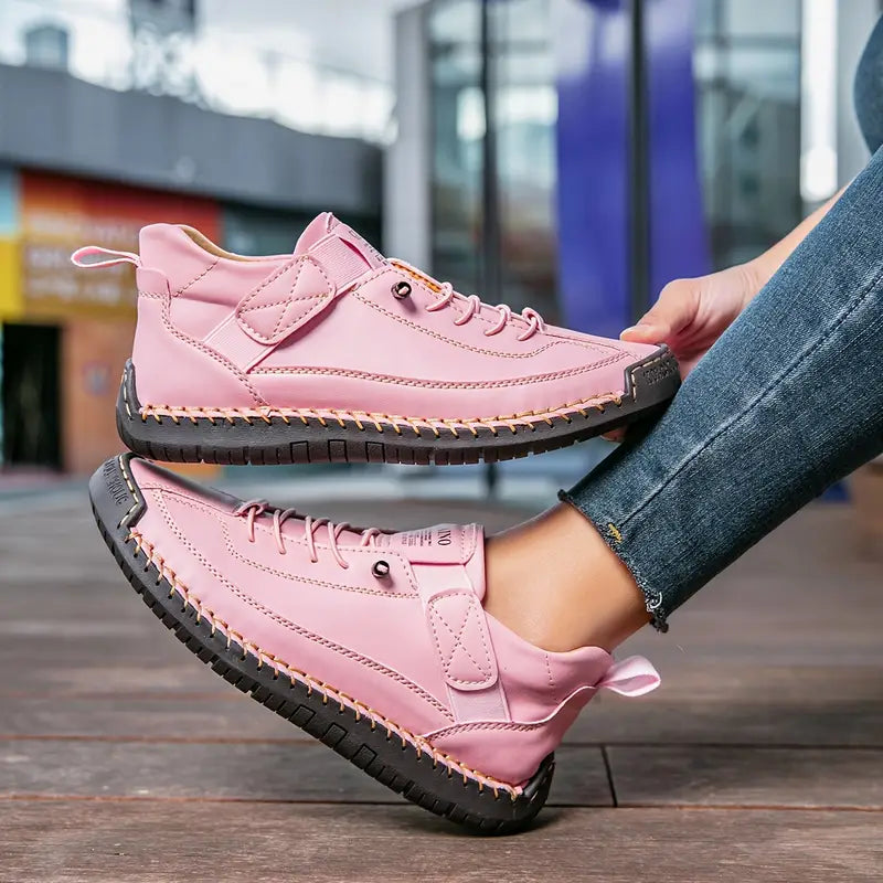 Cornelia | Classic Comfortable Trainers