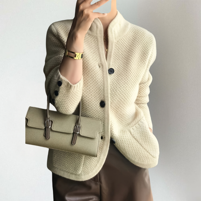 Walburga | Chic Cardigan