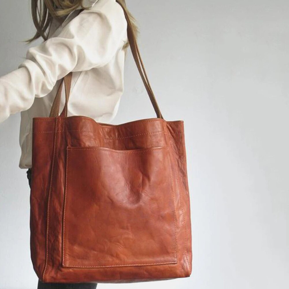 Agatha | Classic Tote Bag with Timeless Character