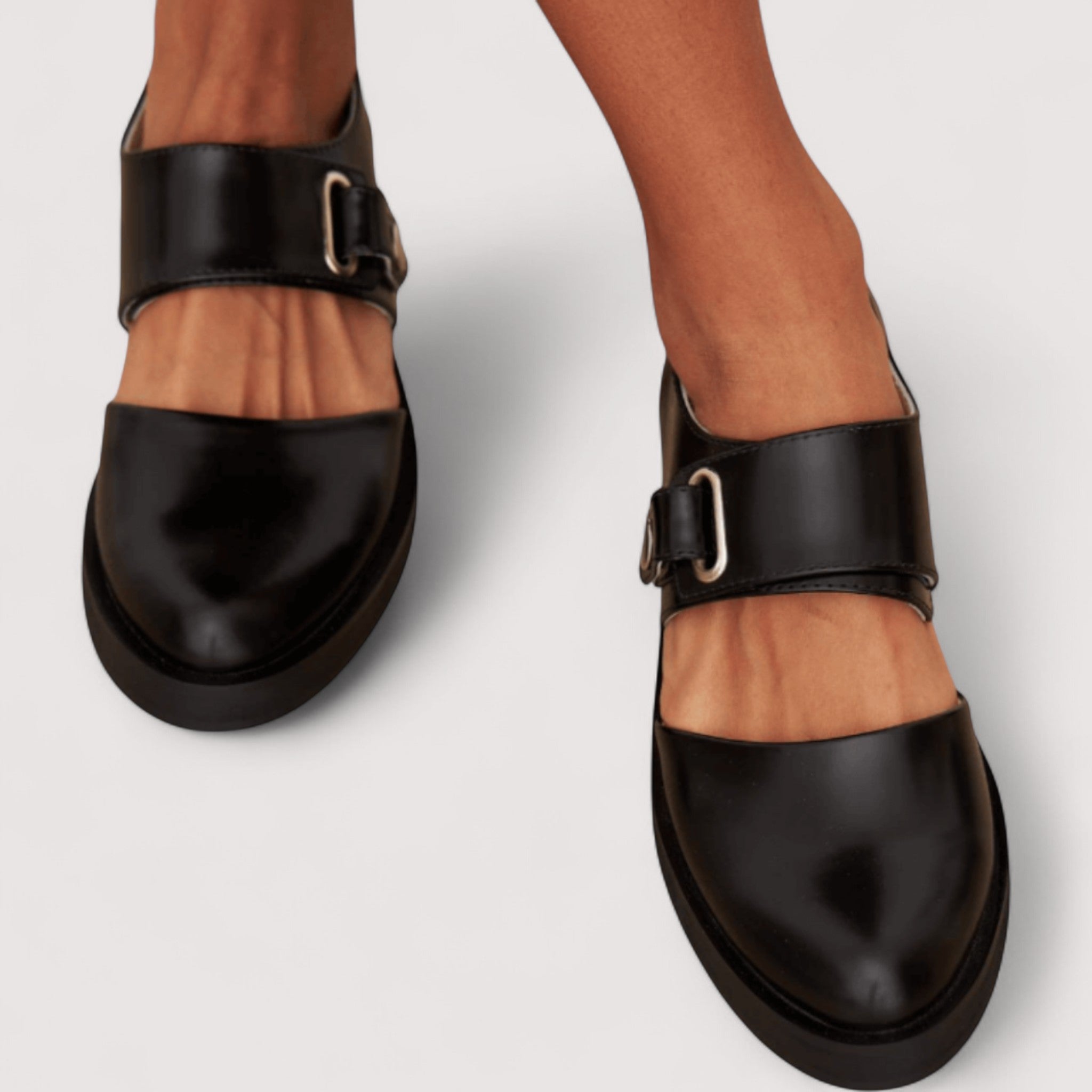 Virginia | Timeless Elegant Sandals