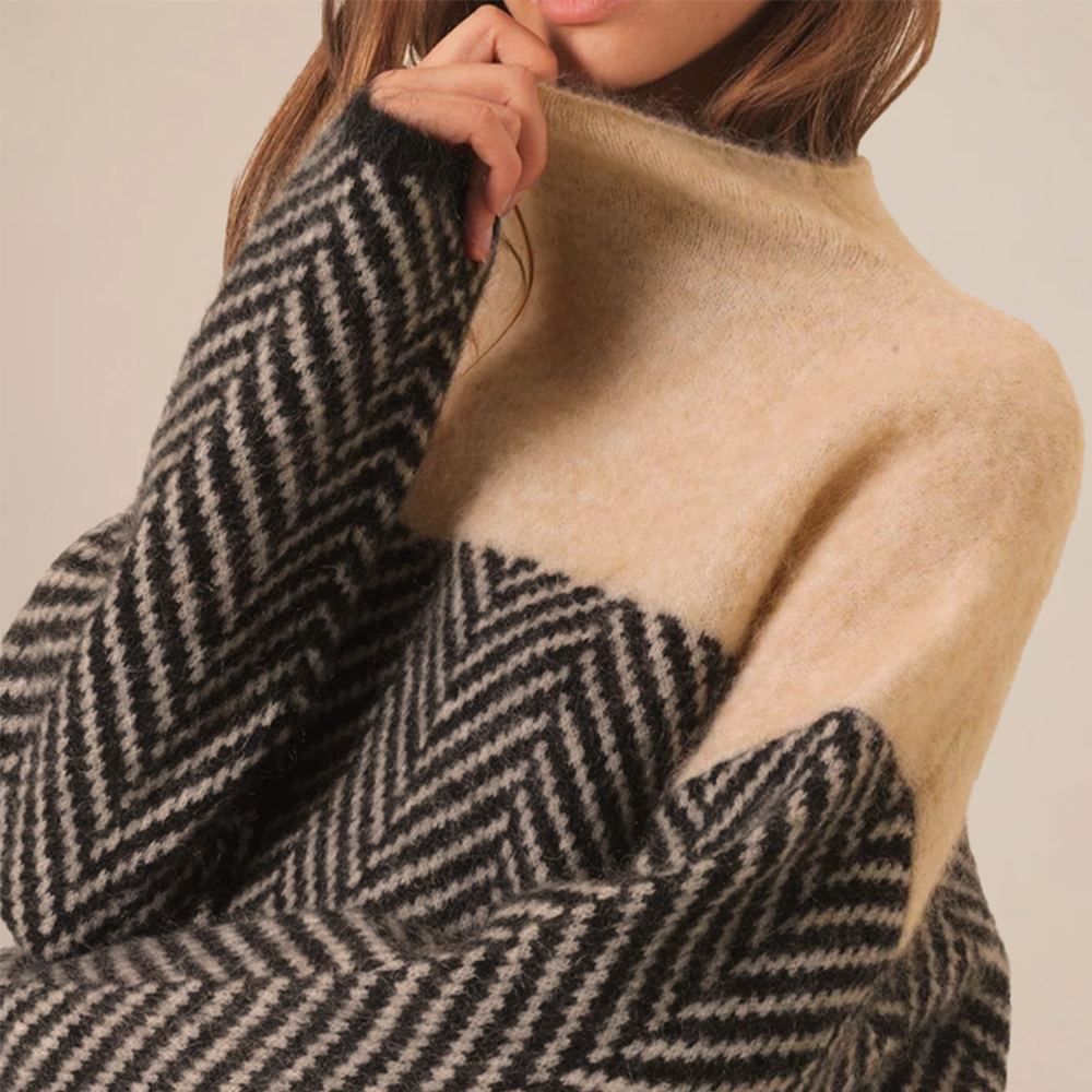 Violante | Luxurious Turtleneck Sweater