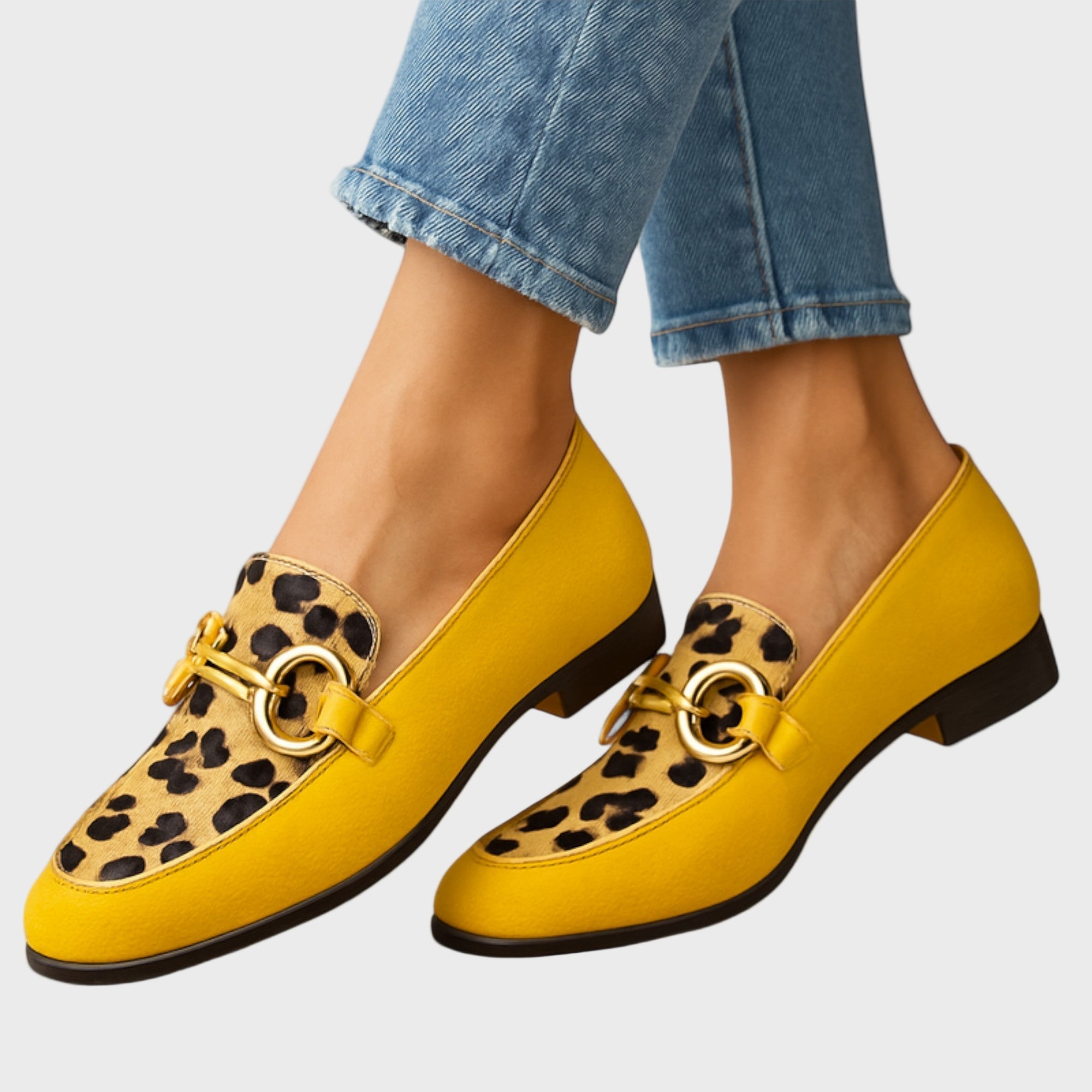 Hellien | Elegant Flats