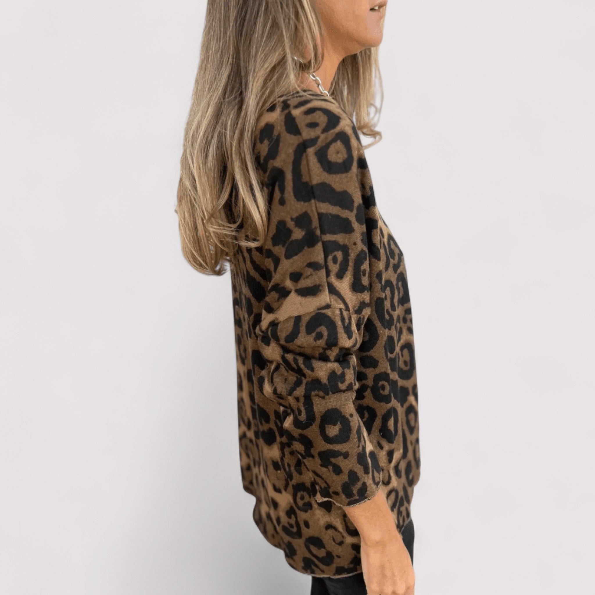 Veronique | Chic Top