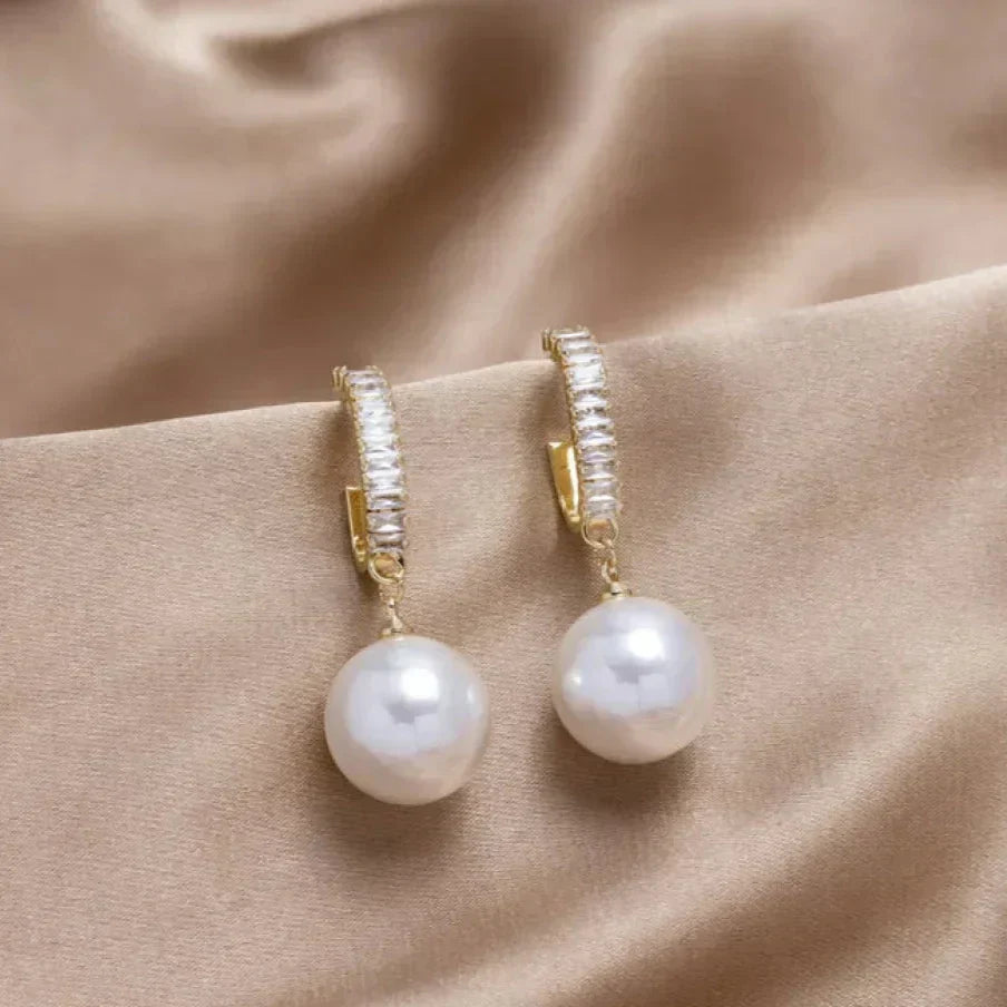 Beryl | Elegant Pearl and Zirconia Earrings